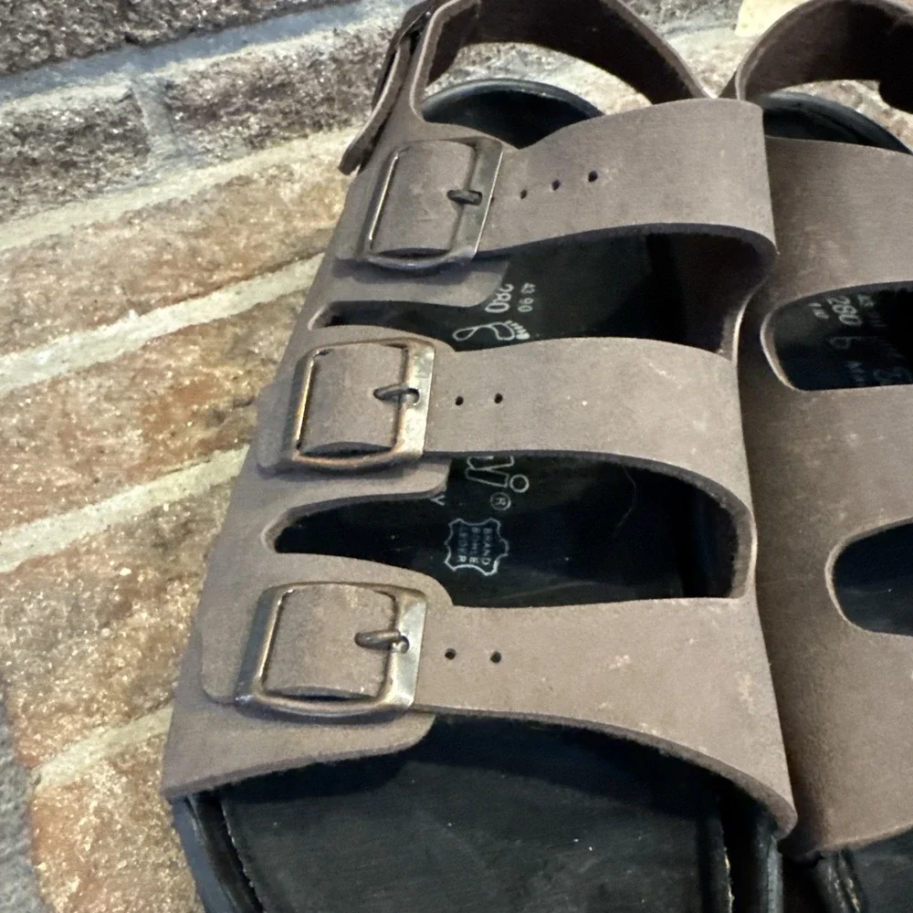Birkenstock Tatami Sandals Mens Size 10 Brown Leather Buckle Fisherman #N475